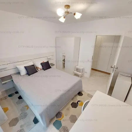 Apartament In Downtown *